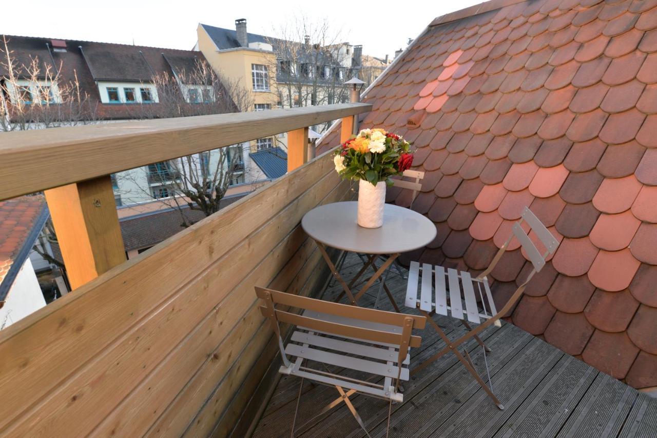 Appartement La Petite Terrasse Sur Les Toits Colmar Exterior foto