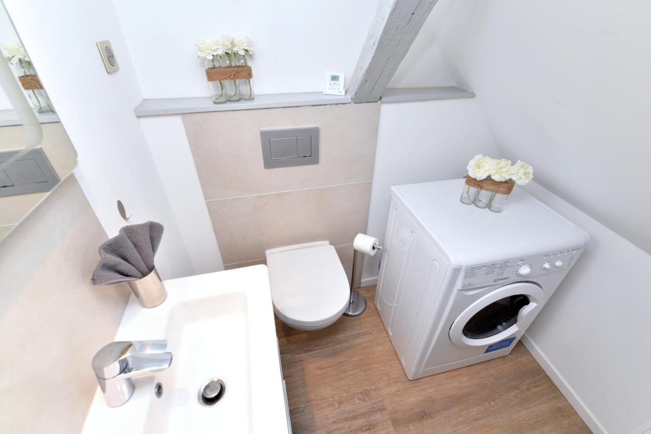 Appartement La Petite Terrasse Sur Les Toits Colmar Exterior foto